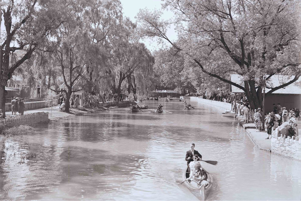 historical photo of Hersheypark boating