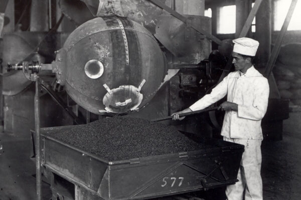historical photo of Hershey's chocolate factory