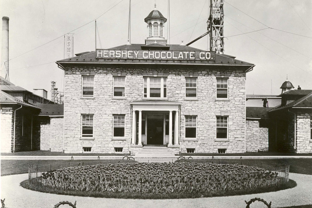 historical photo of the Hershey company administrative office