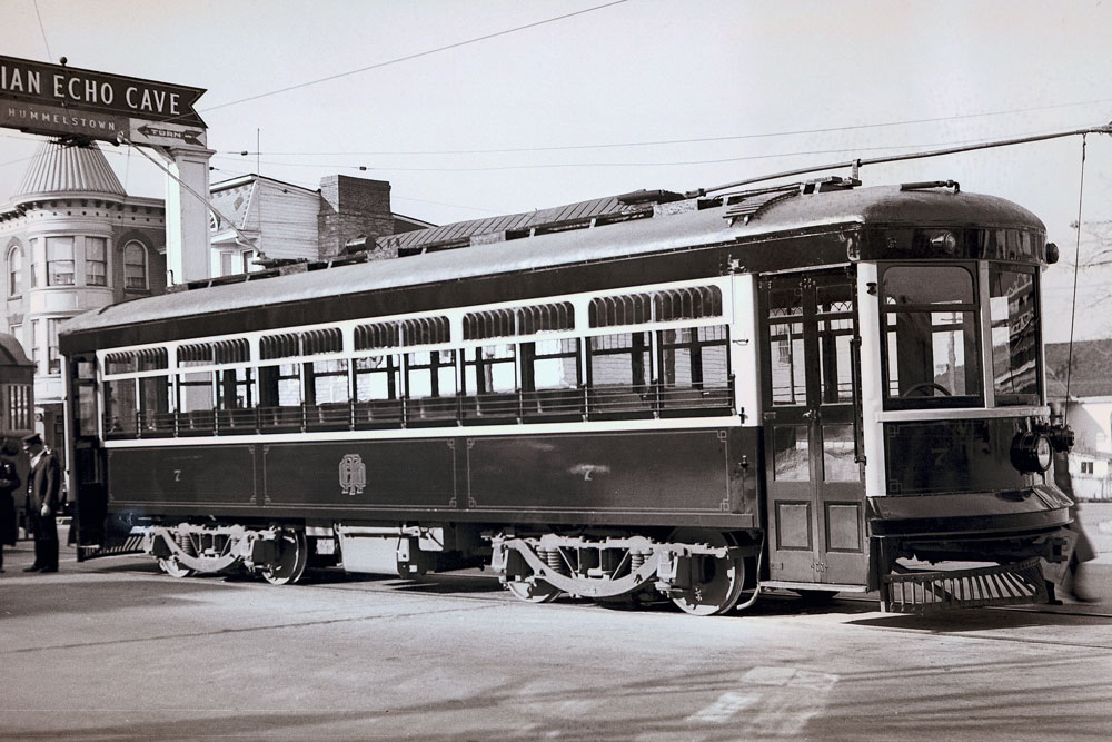historical photo of the Hershey Trolley