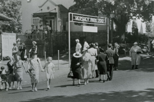 historical photo of Hershey Park Zoo, now called Zoo America